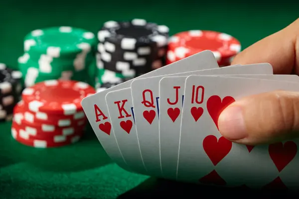 Online poker discussions